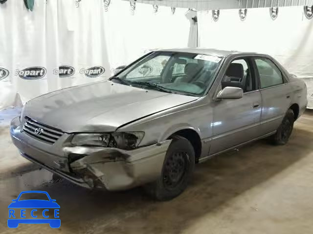 1997 TOYOTA CAMRY CE/L 4T1BG22K3VU064012 image 1