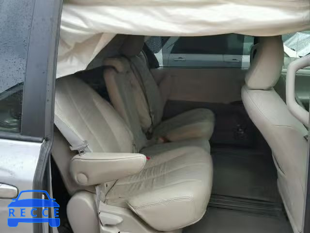 2011 TOYOTA SIENNA XLE 5TDYK3DC6BS167918 зображення 5