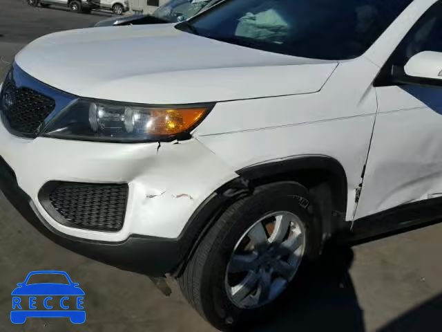 2011 KIA SORENTO BA 5XYKT3A13BG127217 image 9