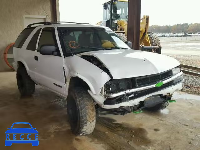 2000 CHEVROLET BLAZER 1GNCT18W3YK136441 image 0