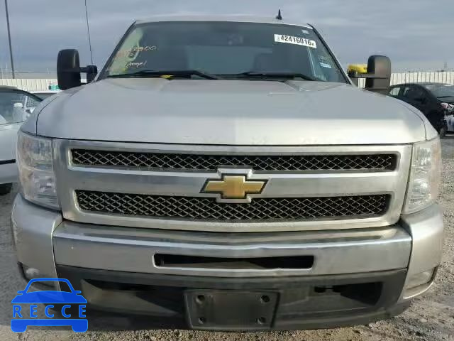 2011 CHEVROLET SILVERADO 3GCPCSE05BG377299 Bild 9