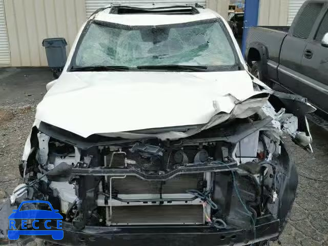 2016 TOYOTA 4RUNNER SR JTEBU5JR7G5317032 image 8