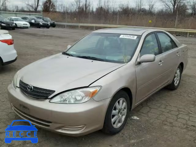 2002 TOYOTA CAMRY LE/X 4T1BF30K32U523398 Bild 1