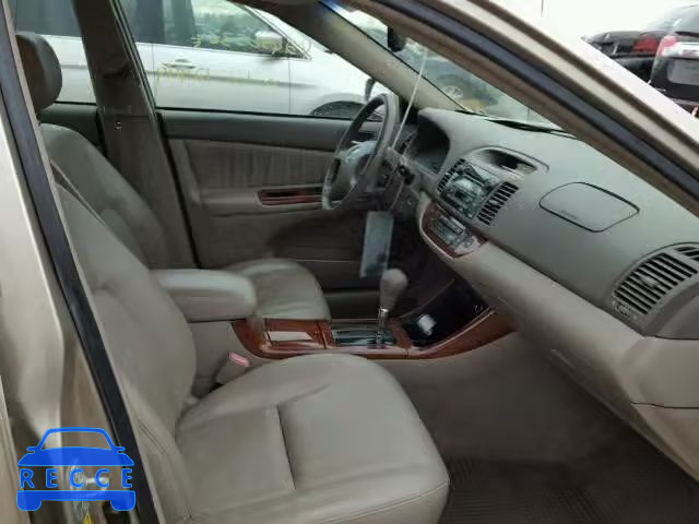 2002 TOYOTA CAMRY LE/X 4T1BF30K32U523398 image 4