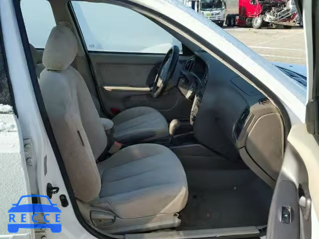 2004 HYUNDAI ELANTRA KMHDN46D64U717243 Bild 4