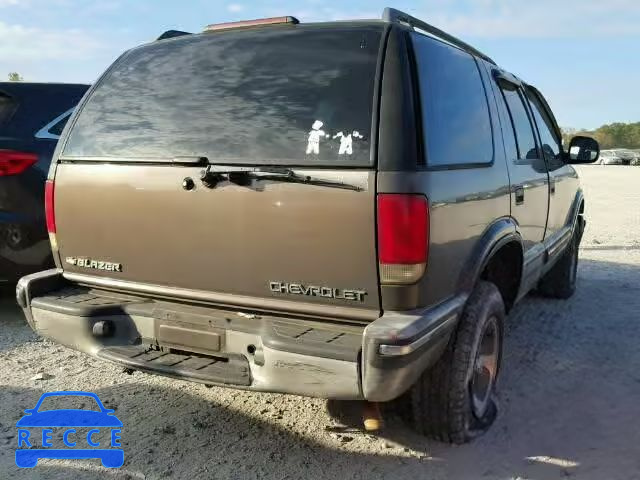 1998 CHEVROLET BLAZER 1GNCS13W8WK120999 image 3