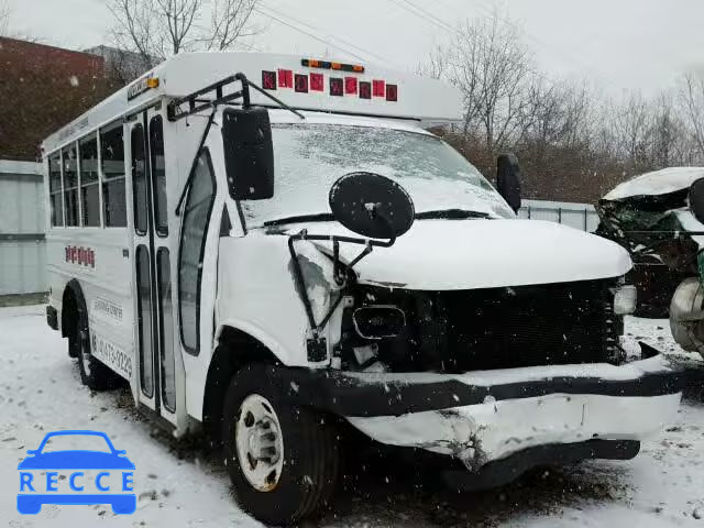 2005 CHEVROLET EXPRESS CU 1GBHG31V851183972 image 0