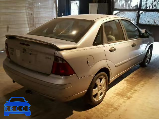 2005 FORD FOCUS ZX4 1FAFP34N95W123240 зображення 3