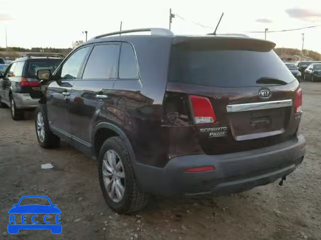 2011 KIA SORENTO EX 5XYKUDA26BG054260 image 2