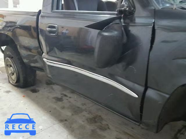 2004 GMC SIERRA K15 1GTEK14T44Z115048 image 8
