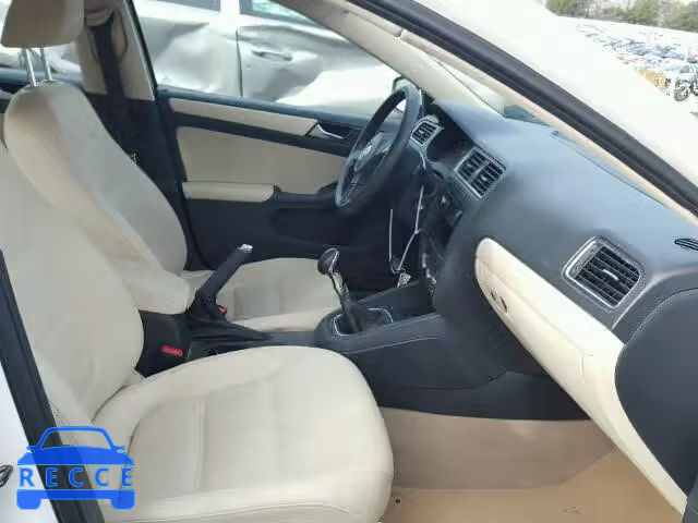 2011 VOLKSWAGEN JETTA SE 3VWBX7AJ9BM386323 image 4