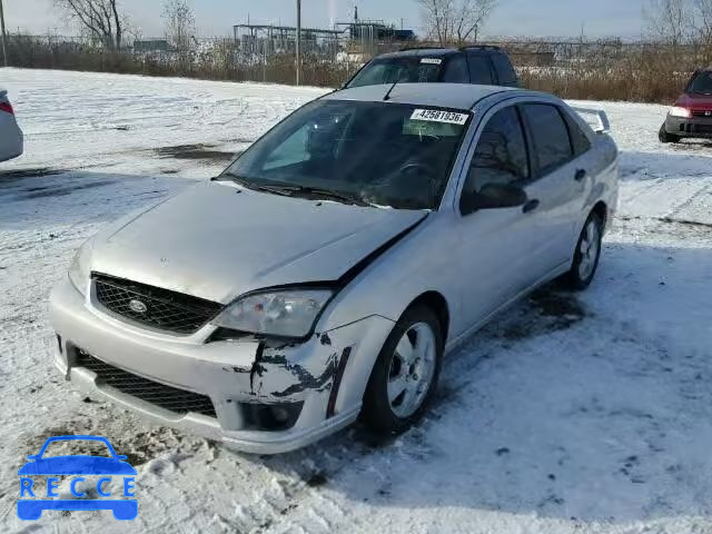 2007 FORD FOCUS ZX4 1FAFP34N67W359198 image 1