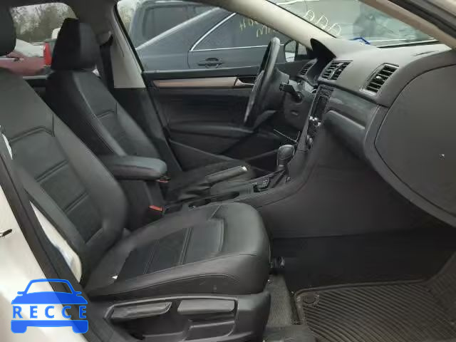 2015 VOLKSWAGEN PASSAT S 1VWAS7A31FC113718 image 4