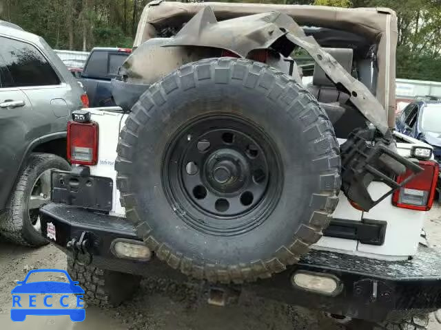 2007 JEEP WRANGLER X 1J4GA39137L207316 image 9