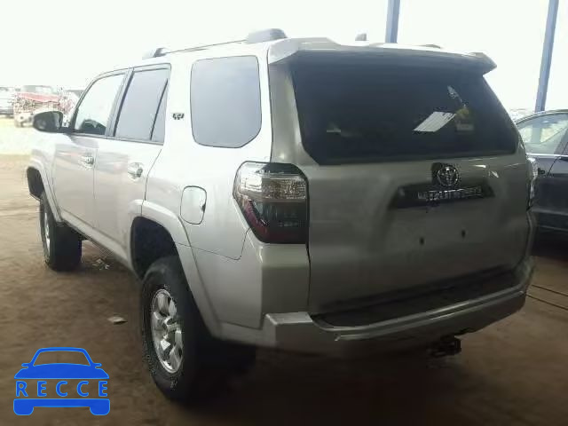 2016 TOYOTA 4RUNNER SR JTEBU5JR5G5353916 image 2