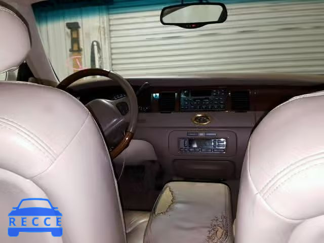 2002 LINCOLN TOWN CAR C 1LNHM83WX2Y637628 image 9