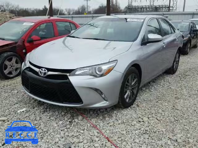 2017 TOYOTA CAMRY LE 4T1BF1FK2HU321866 зображення 1