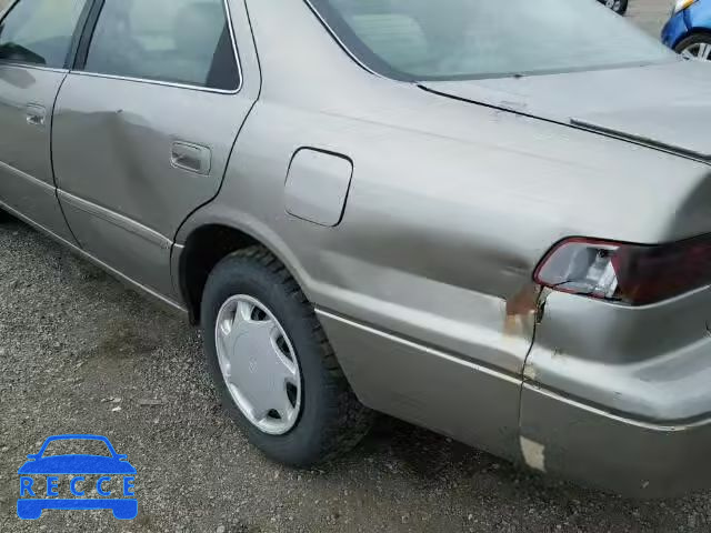 1997 TOYOTA CAMRY LE/X JT2BG22K4V0048325 зображення 9