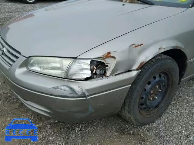 1997 TOYOTA CAMRY LE/X JT2BG22K4V0048325 зображення 8