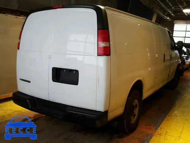 2008 CHEVROLET EXPRESS G2 1GCGG29CX81221324 image 3