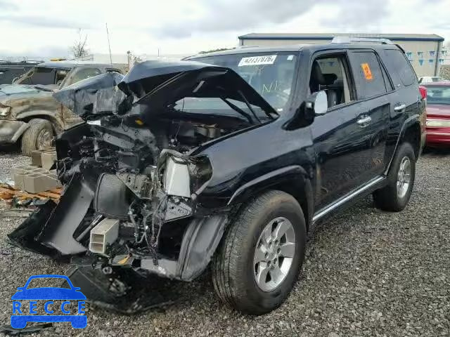 2013 TOYOTA 4RUNNER SR JTEZU5JR0D5057745 image 1