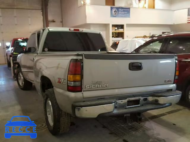 2004 GMC SIERRA K15 1GTEK19T84E213418 image 2