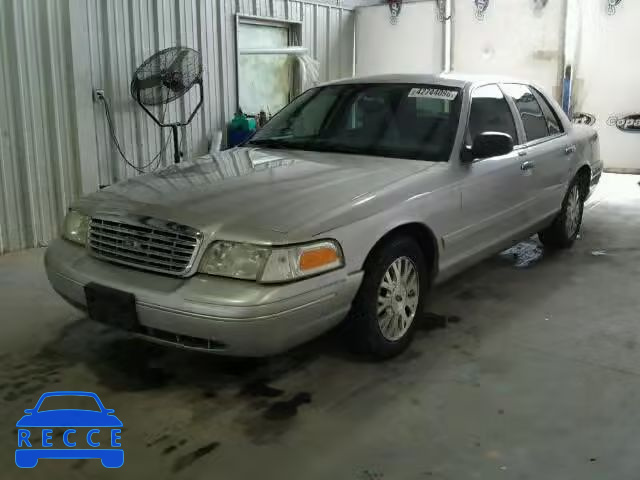 2003 FORD CROWN VICT 2FAFP74W53X209050 image 1