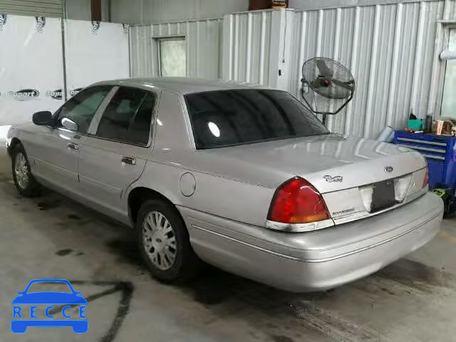 2003 FORD CROWN VICT 2FAFP74W53X209050 image 2