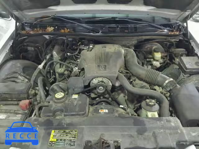 2003 FORD CROWN VICT 2FAFP74W53X209050 image 6