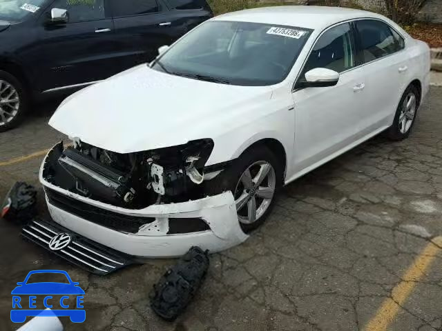 2014 VOLKSWAGEN PASSAT S 1VWAS7A30EC047600 зображення 1