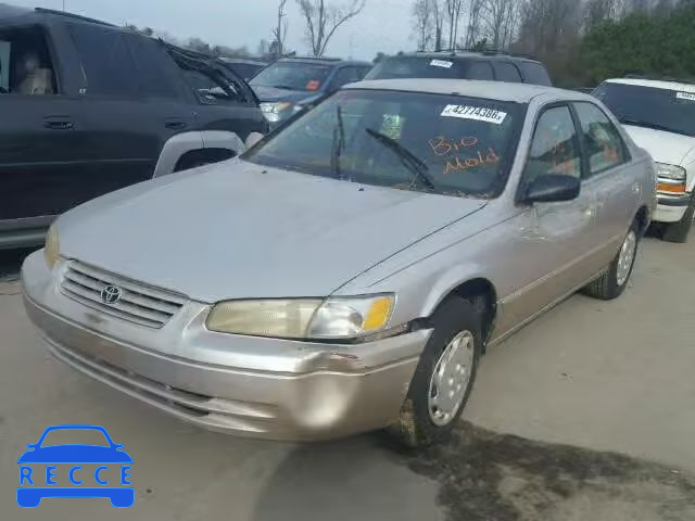 1997 TOYOTA CAMRY CE/L 4T1BG22K2VU794431 image 1