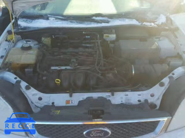 2005 FORD FOCUS ZXW 1FAFP36N75W285753 image 6