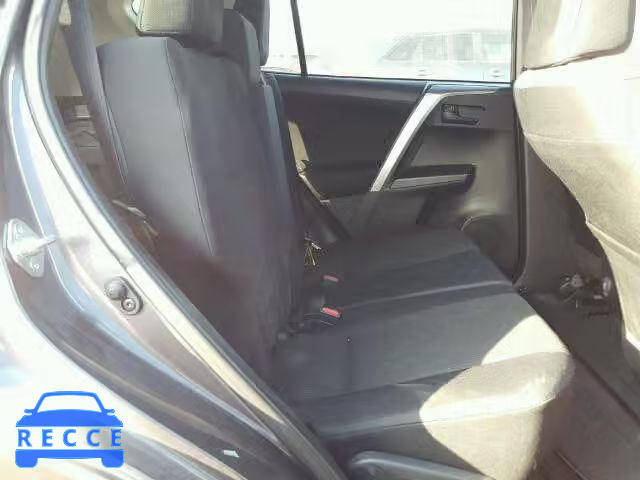 2016 TOYOTA RAV4 LE JTMZFREV9GJ079963 image 5