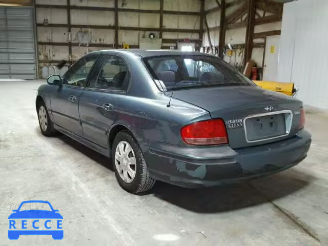 2004 HYUNDAI SONATA GL KMHWF25S54A913900 Bild 2