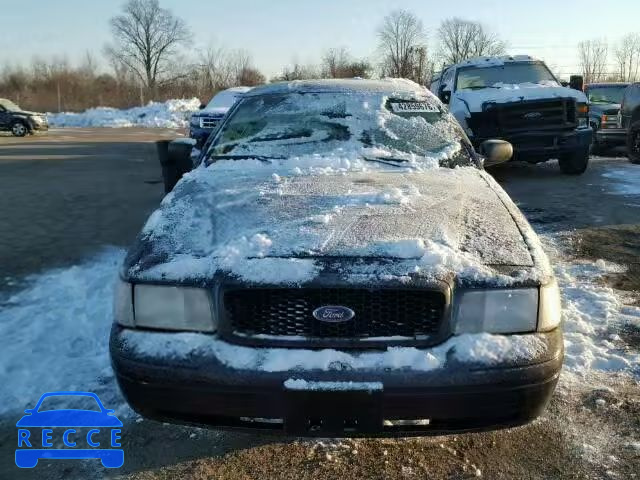 2003 FORD CROWN VIC 2FAFP71W13X139311 image 8
