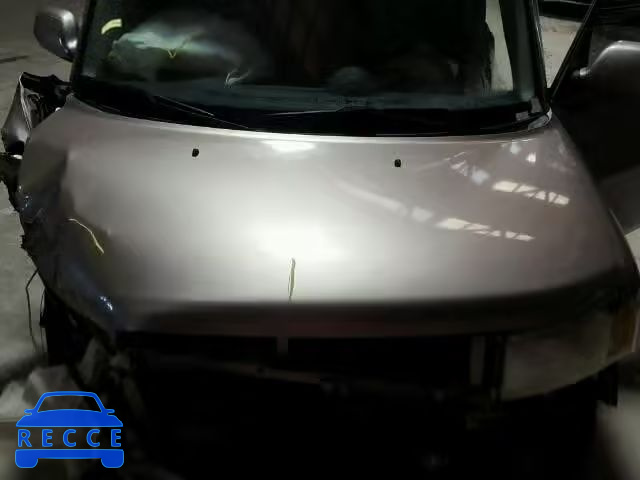 2005 TOYOTA SCION XB JTLKT324950208455 image 6