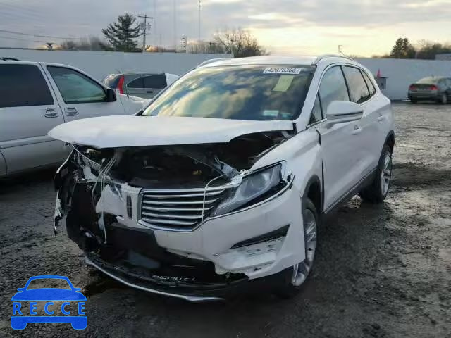 2017 LINCOLN MKC RESERV 5LMCJ3D96HUL22174 зображення 1