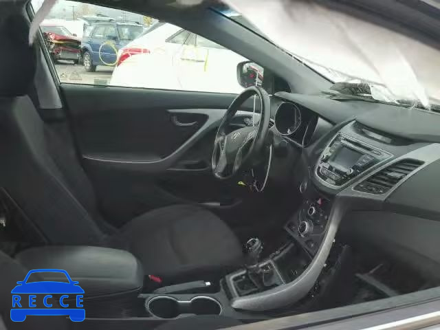 2016 HYUNDAI ELANTRA SE 5NPDH4AE9GH737108 зображення 4