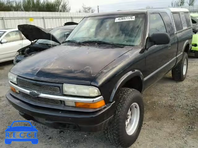 2001 CHEVROLET S10 1GCCS19W118225146 image 1