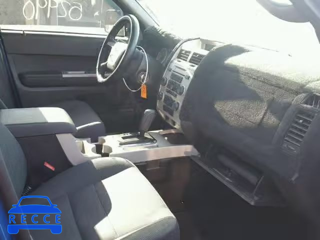 2011 FORD ESCAPE XLT 1FMCU0D78BKA68347 image 4