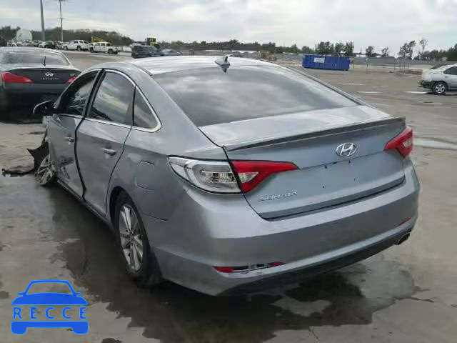 2016 HYUNDAI SONATA SE 5NPE24AF9GH302586 Bild 2