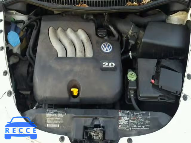 2001 VOLKSWAGEN NEW BEETLE 3VWBK21C51M461035 image 6