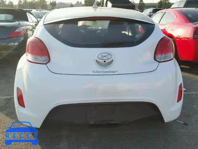 2016 HYUNDAI VELOSTER KMHTC6AD2GU286571 image 9