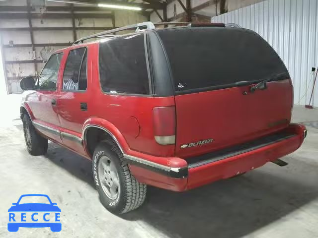 1996 CHEVROLET BLAZER 1GNDT13W9T2100645 image 2