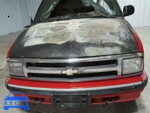 1996 CHEVROLET BLAZER 1GNDT13W9T2100645 image 6