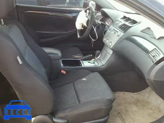 2004 TOYOTA CAMRY SOLA 4T1CA38P14U013962 image 4