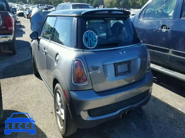 2009 MINI COOPER S WMWMF73519TW85215 image 2