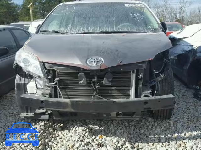 2013 TOYOTA SIENNA 5TDZK3DC4DS288504 image 9