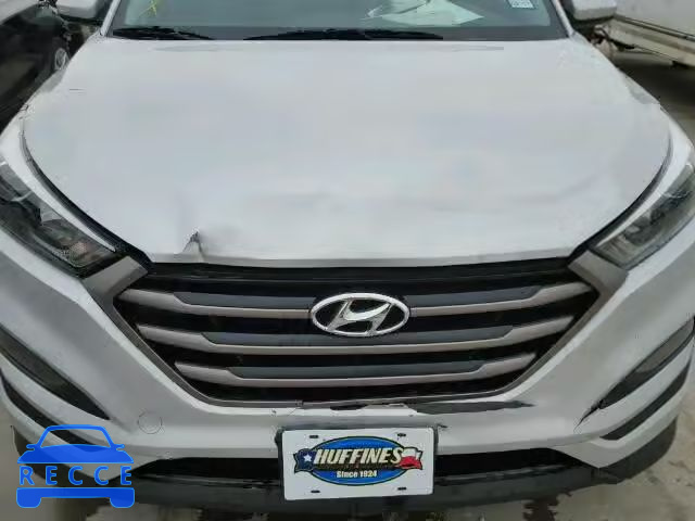 2016 HYUNDAI TUCSON LIM KM8J33A49GU197781 Bild 9