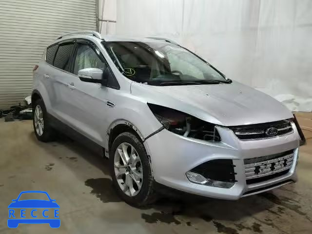 2016 FORD ESCAPE TIT 1FMCU9J9XGUA02128 image 0